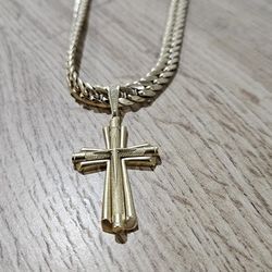 Gold Chain With Cross