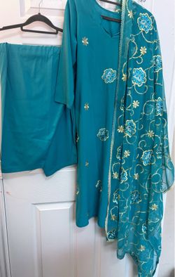 Shalwar Kameez medium bust 40