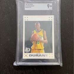 2007 Topps Kevin Durant Rookie Card PSA 9 Mint 
