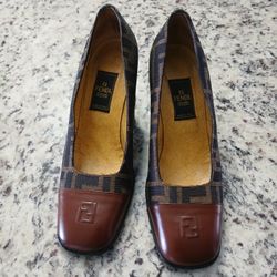 Fendi Pumps, Size 6