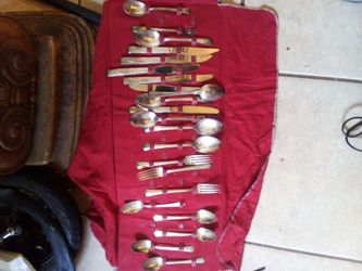 Silver dishwear (Full Set