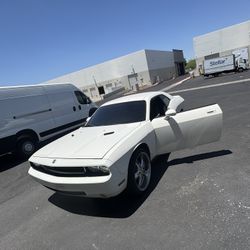 2010 Dodge Challenger V6