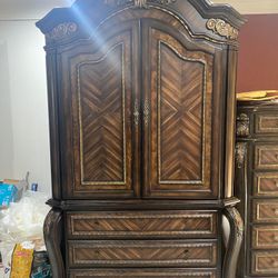 Armoire