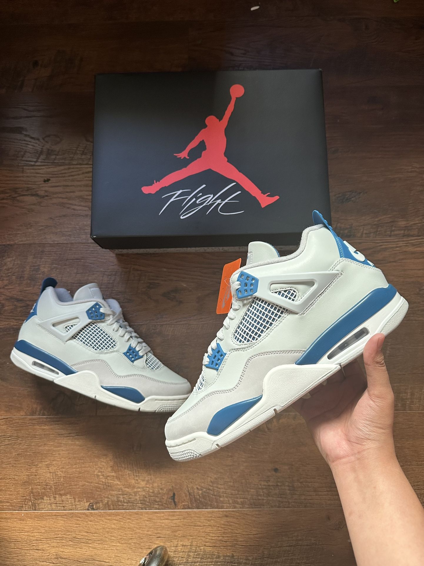 Jordan 4 Military Blue *Multiple Sizes in Description*