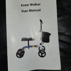 Knee Walker With Storage Carrier