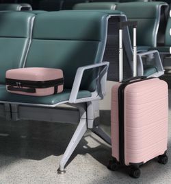 🧳 Brand New Pink Hard Shell Suitcase Set – Lightweight & Stylish