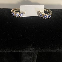Eye Small Hoop Earrings 