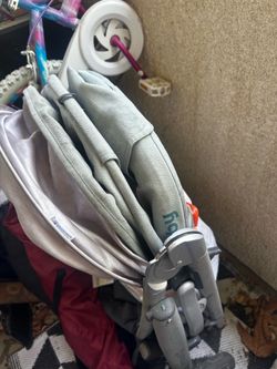 Vista strollers (2 of them)