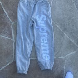 Supreme Pants Small