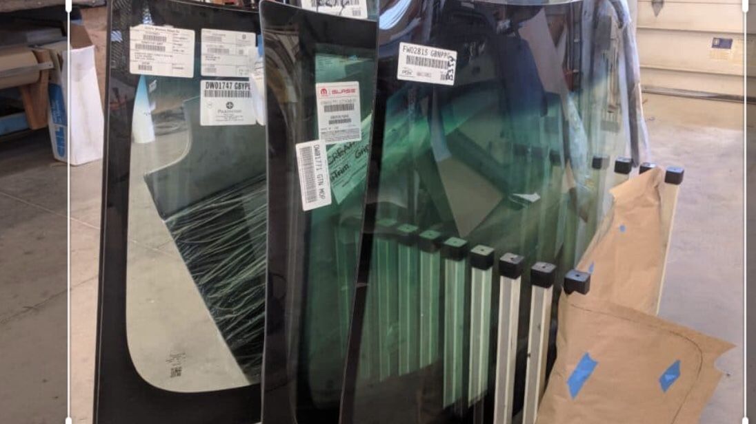 Auto Glass/windshield