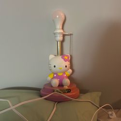 hello Kitty Lamp