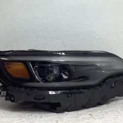 2019 2023 Jeep Cherokee right LED headlight (1D)