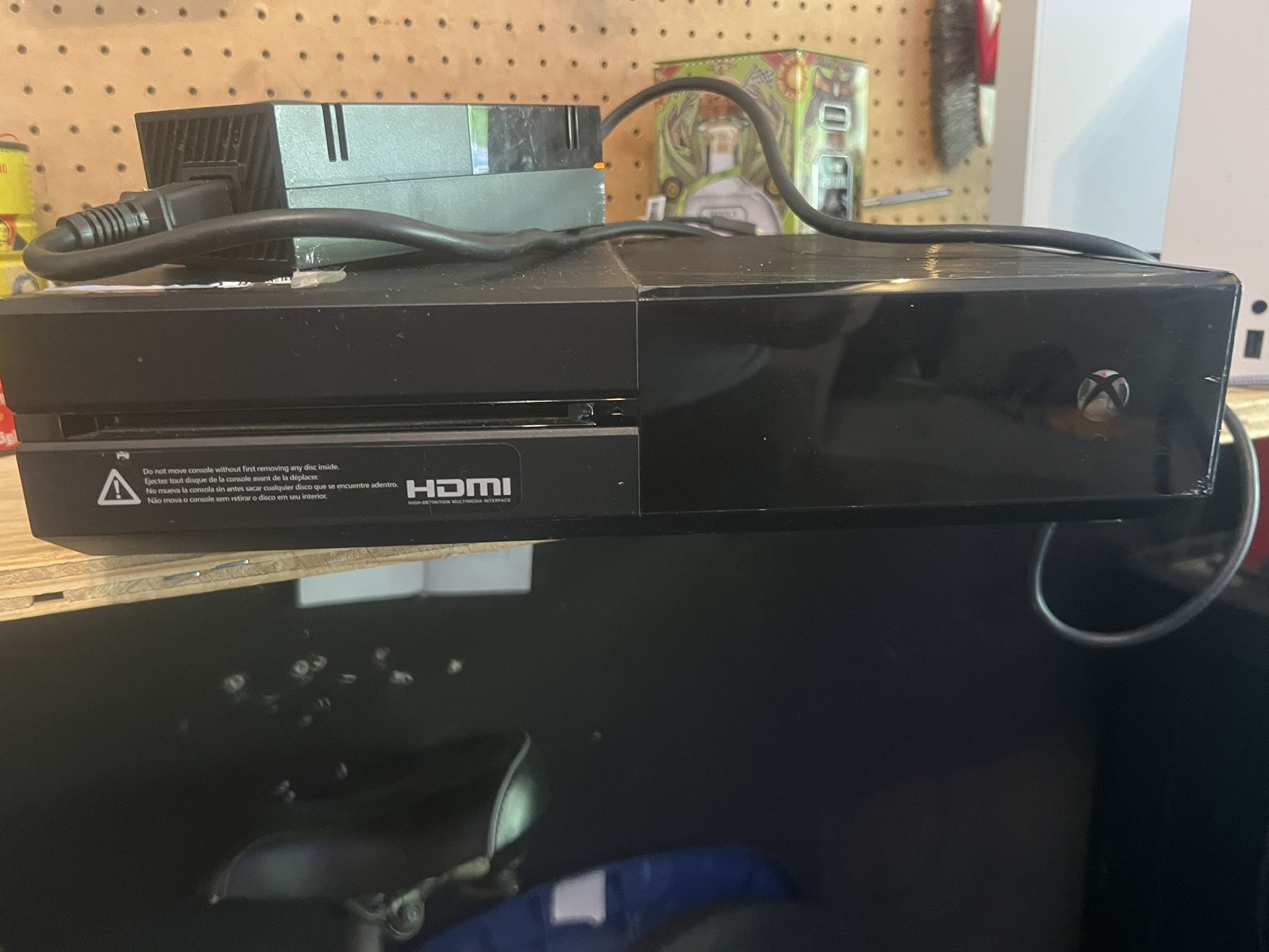 Xbox One W/games