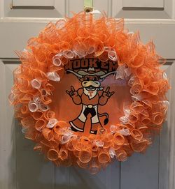 Beautiful Longhorns Wreath .