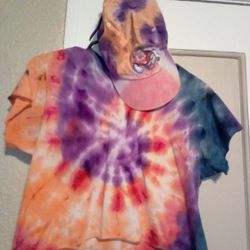 Tie Dye Crop Top/ Fresno State Hat