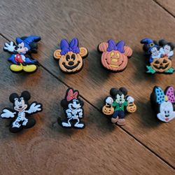 Lot Of 8 Halloween Mickey Mouse Croc Charms 
