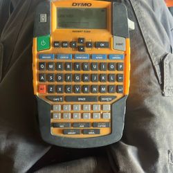 DYMO RHINO 4200 Label Maker