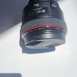 Canon EF 50mm F1.2L IS USM