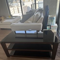 Modern Glass & Wood TV Stand – Excellent Condition 