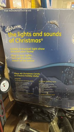 De Luxe The Lights And Sounds Of Christmas