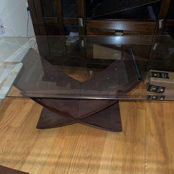 Table Set (2 accent tables, 1 coffee table, 1 tv/console table) May Buy Separate 