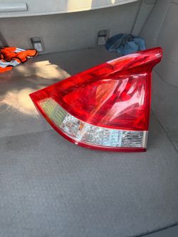 Left driver side light