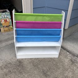 Kids Bookshelf