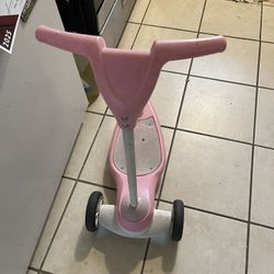 pink radio flyer scooter