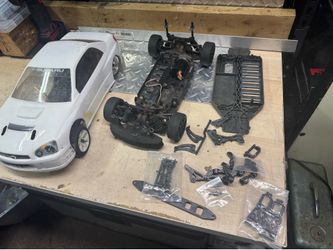 2 Associated TC3 sports and graphic kit