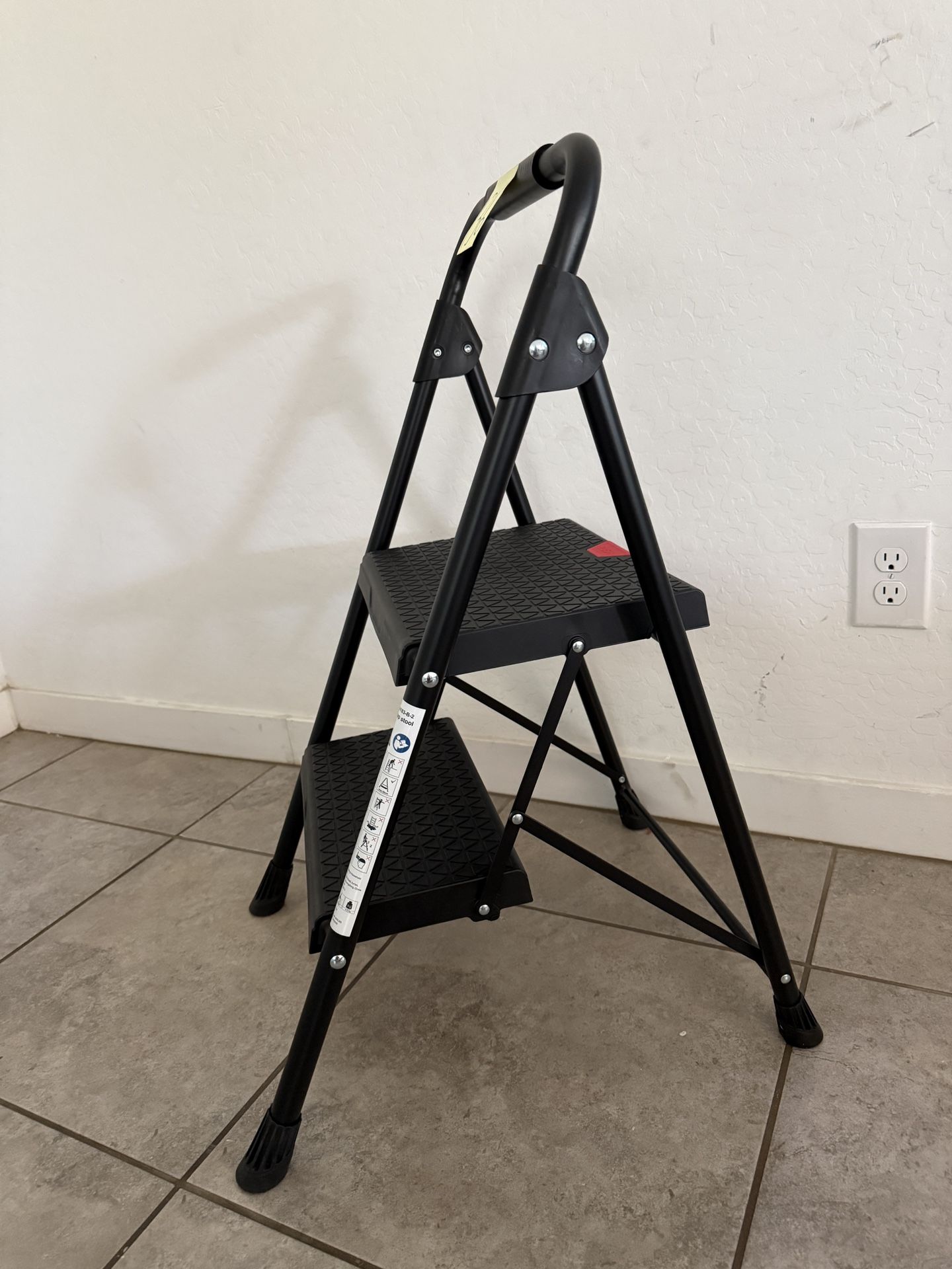 Step Ladder - 2 Steps - L136