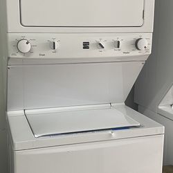 Kenmore Stackable Washer&Dryer for sale.  Good condition.  