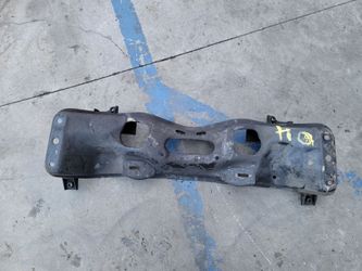 2004 SUBARU IMPREZA WRX STI ENGINE CROSS MEMBER