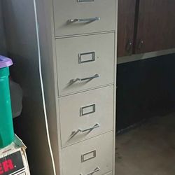 Filing Cabinet 