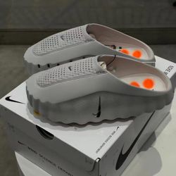 Nike Mind 001 Slides Light grey, Solar Red, Black