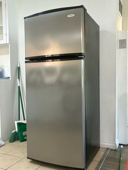 Whirlpool Top-Freezer Refrigerator Stainless Steel