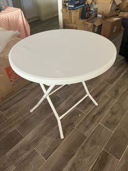 Round table