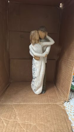 Together/ Juntos Figure Decoration
