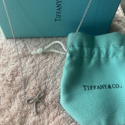 Tiffany & Co Sterling Silver Bow Necklace 