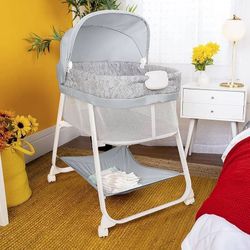 Disney baby Winnie the Pooh slumber party soothing bassinet