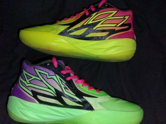 Basketball sneakers 🏀
