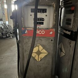 Vintage Gas Pump - National/Arco ‘’40’s-‘60’s