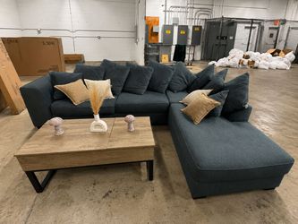 COD DELIVERY  NO DEPOSIT Left chaise  sectional  couch