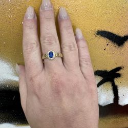 10k BLUE CZ STONE RING 