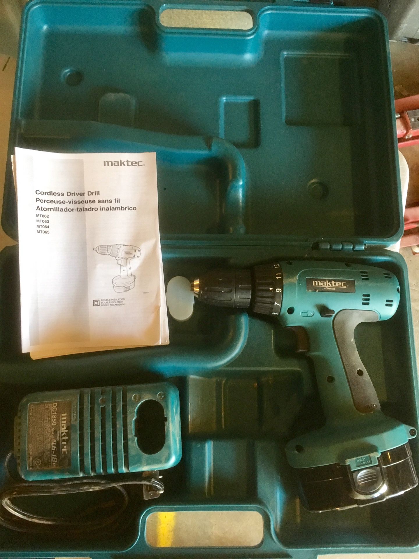 Makita Maktec MT065 18v drill