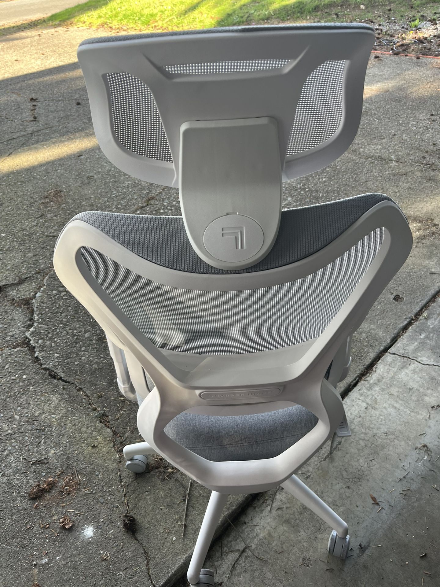 Sharper Image S-850 Heated Ergonomic Mesh Swivel Executive Massage Chair