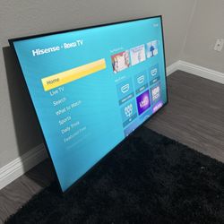 55” Hisense Roku tv 