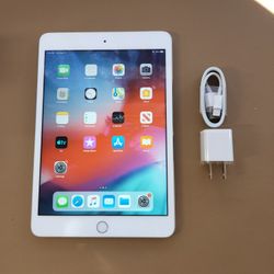 Apple iPad Mini 3 - Wifi - Like New 