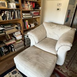 Upholstered Chair With Ottoman 