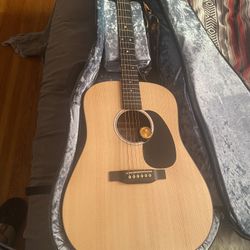 Martin Guitar Acoustic/Electric