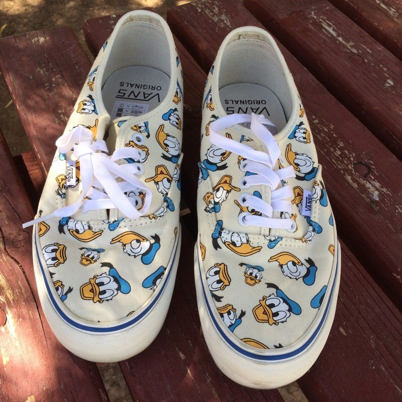 Vans Vault (Donald duck) size 9 Supreme New York Vans Bape Bapesta